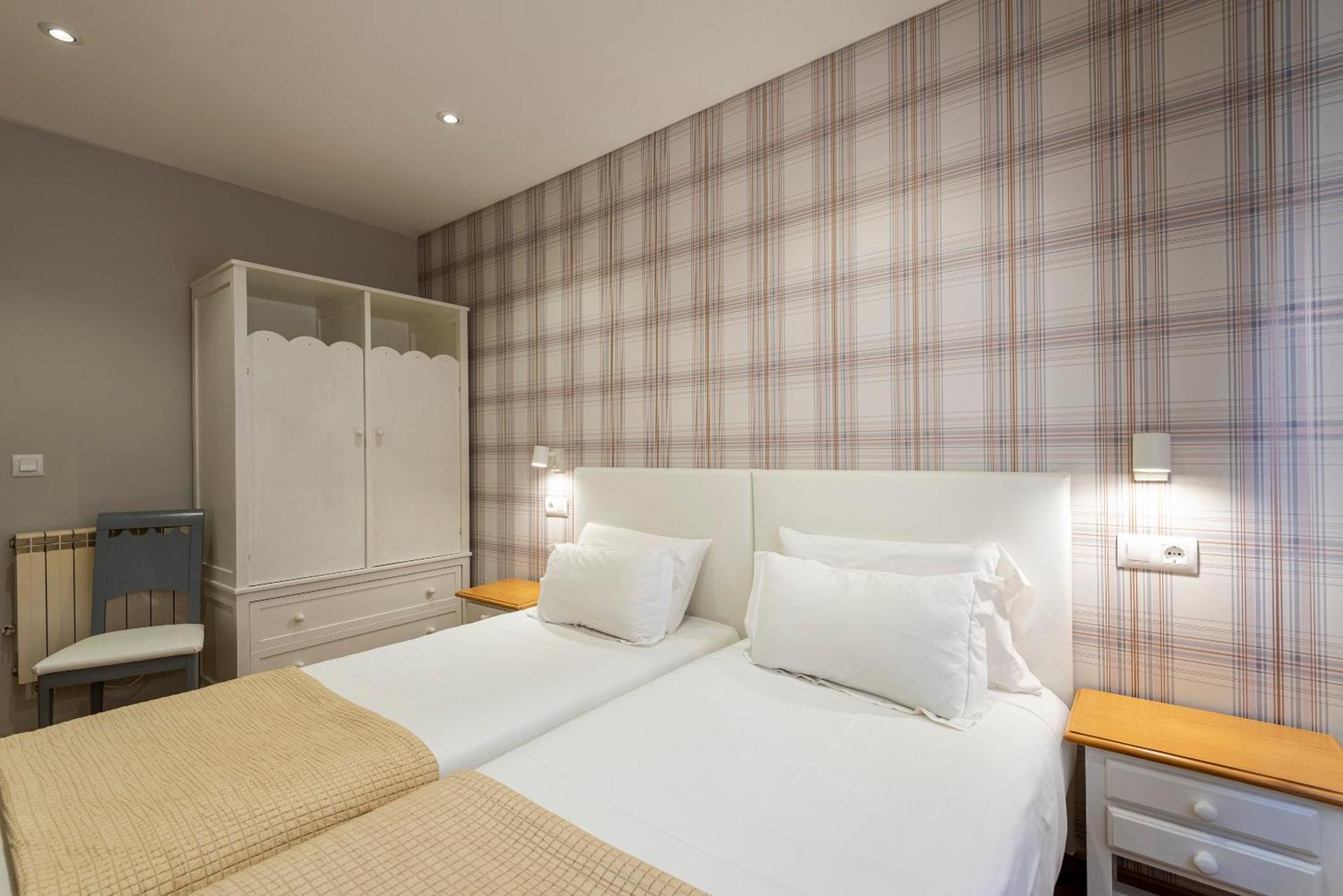 Apartamento 3 Habitaciones A 140M Playa Canelinas Portonovo 101 サンシェンショ エクステリア 写真